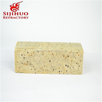 耐火材料の混合物のための耐火性低水泥鋳造物