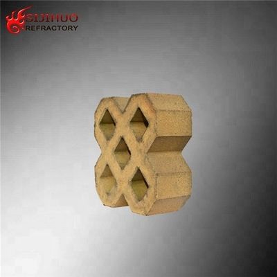 230x114x65mm チェッカー 耐火火ブロック 0.34% CaO 含有量 熱耐性