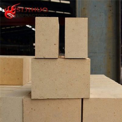産業用炉 2.35g/cm3 の散布密度を持つ反スリップアルミナ火熱性レンガ