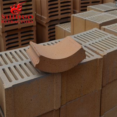 ISO9001 認定 炉のアーチを建設するための火の粘土型レンガ